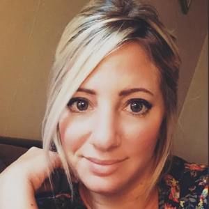 Meet your Posher, Emerald